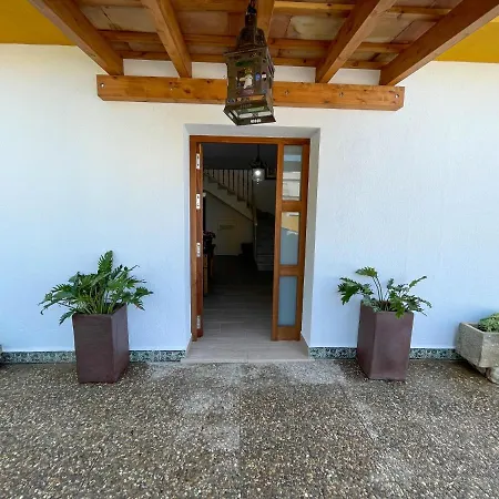 Leza Alpesi faház *